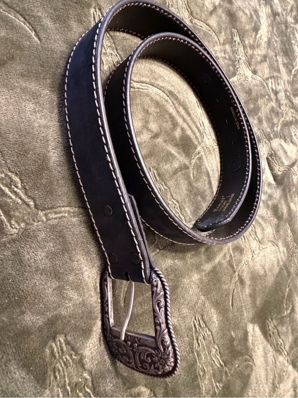 Women’s Black Ariat Leather Belt with Decorative Silver Buckle